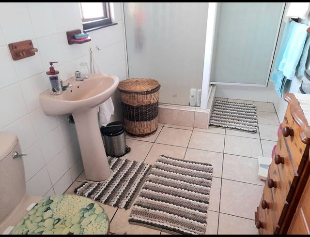 4 BEDROOM HOUSE FOR SALE IN BLUFF